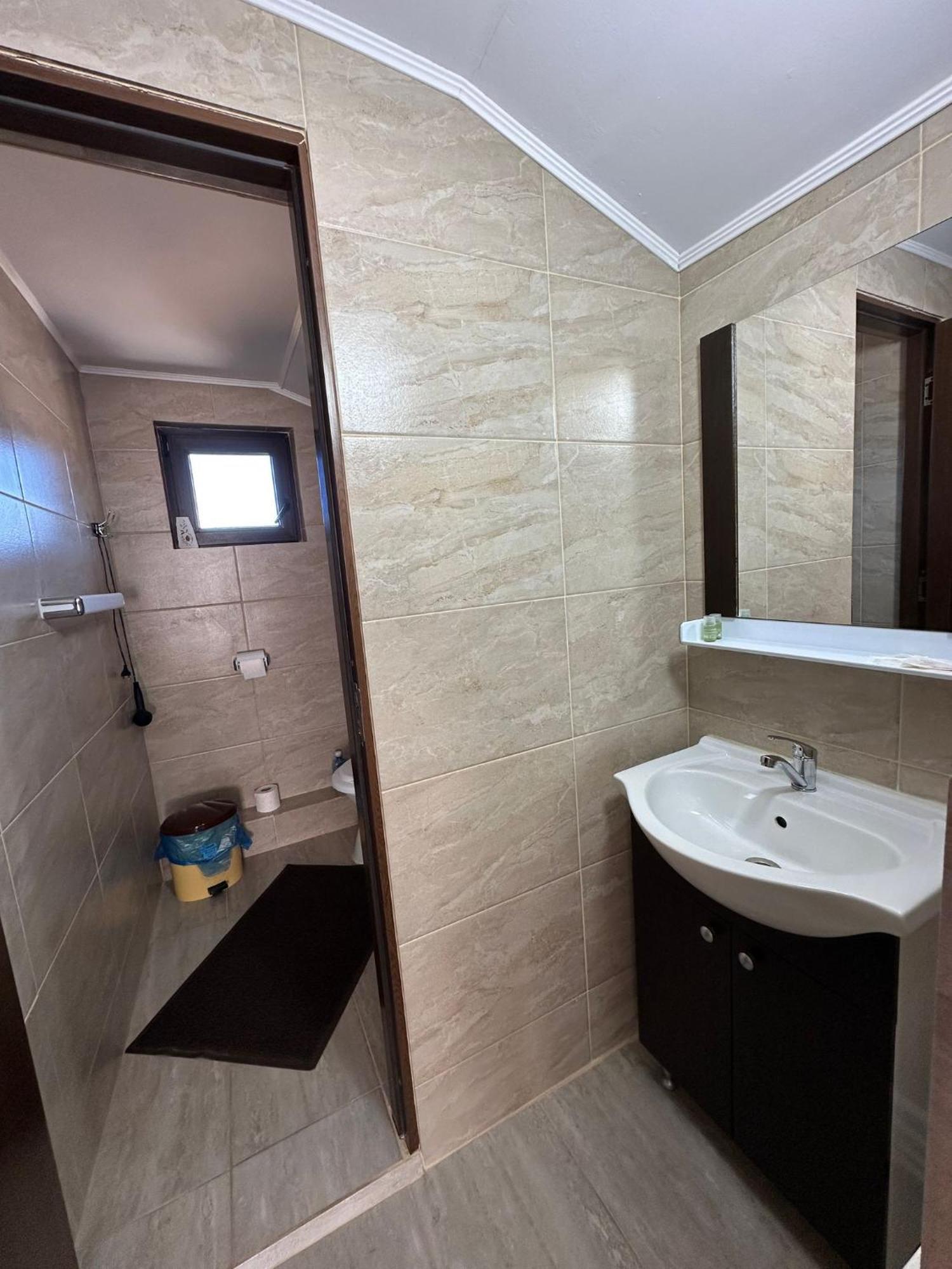 Pensiunea DEDU Buşteni Exterior foto