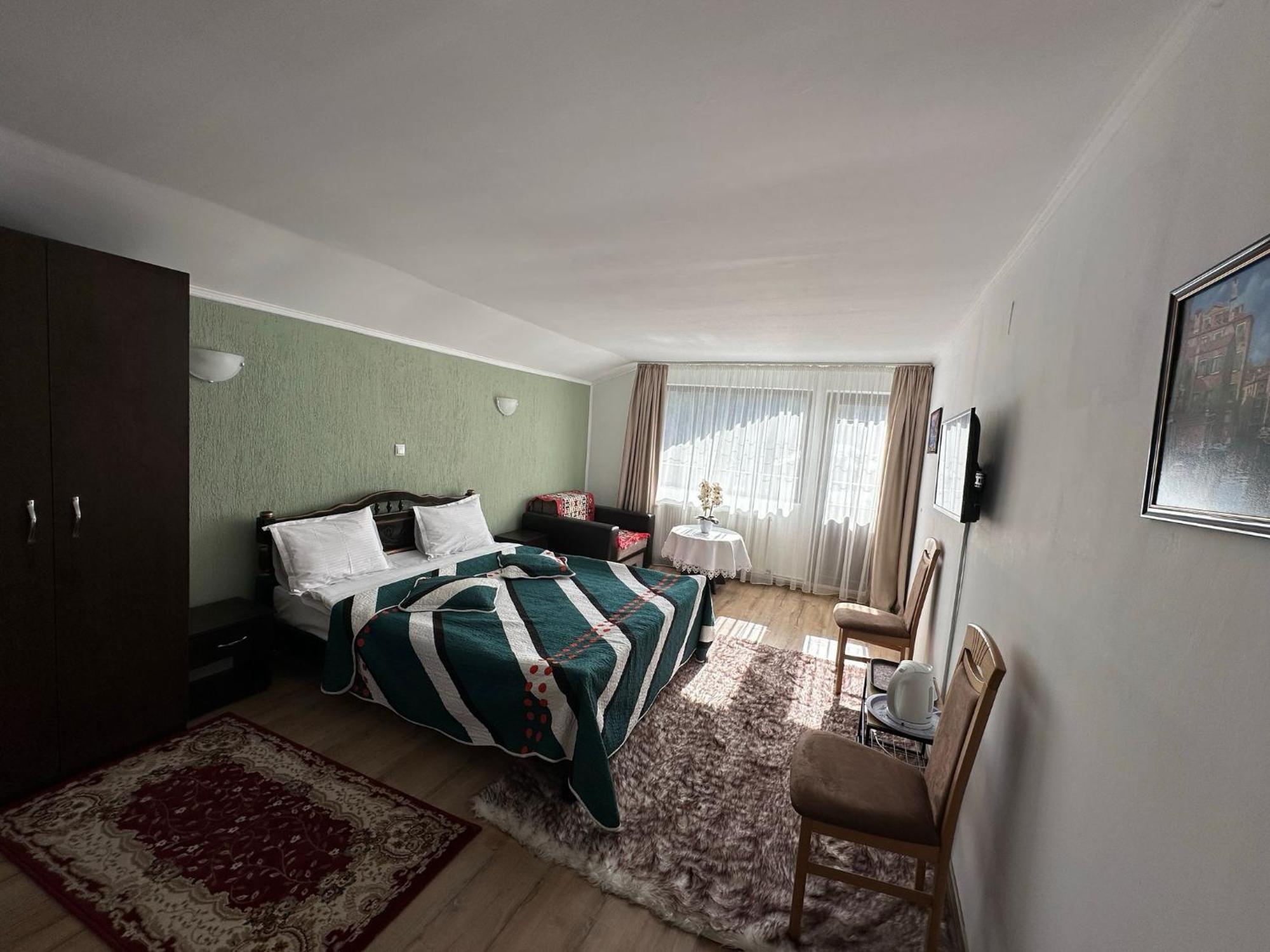 Pensiunea DEDU Buşteni Exterior foto